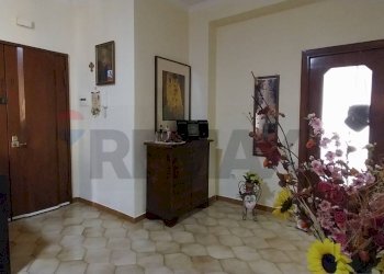 Hall / corridoio - Appartamento Via Carlo Carrà
 
82, Napoli - foto 5