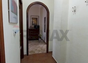 Hall / corridoio - Appartamento Via Carlo Carrà
 
82, Napoli - foto 9