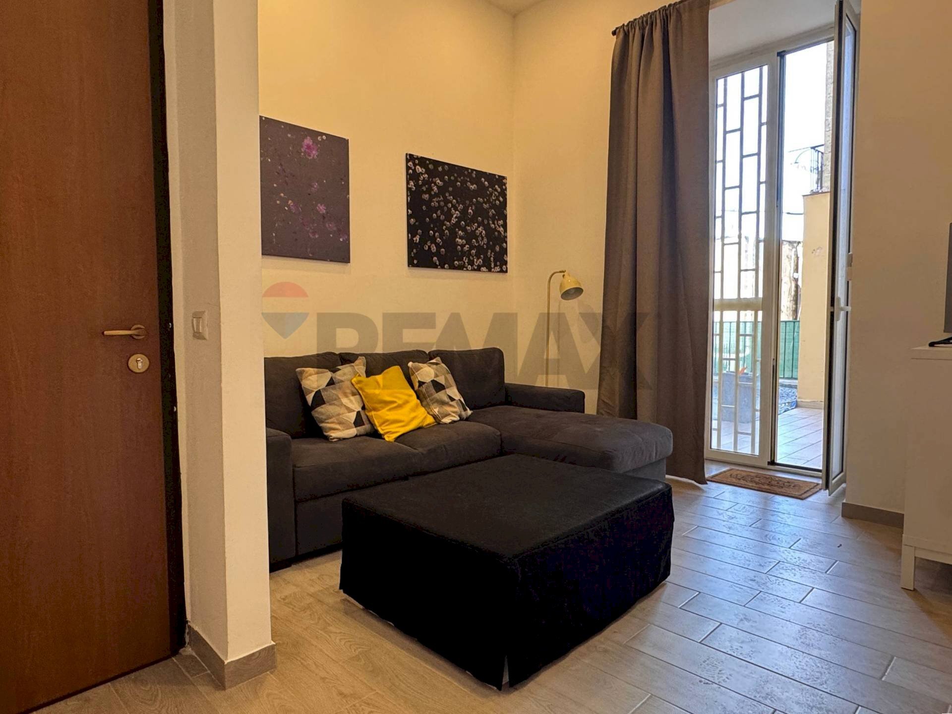 Soggiorno - Three-room apartment Via Beniamino Cesi
 
5, Napoli - photo 3