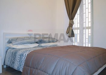 Camera / camera da letto - Trilocale Via Beniamino Cesi
 
5, Napoli - foto 13