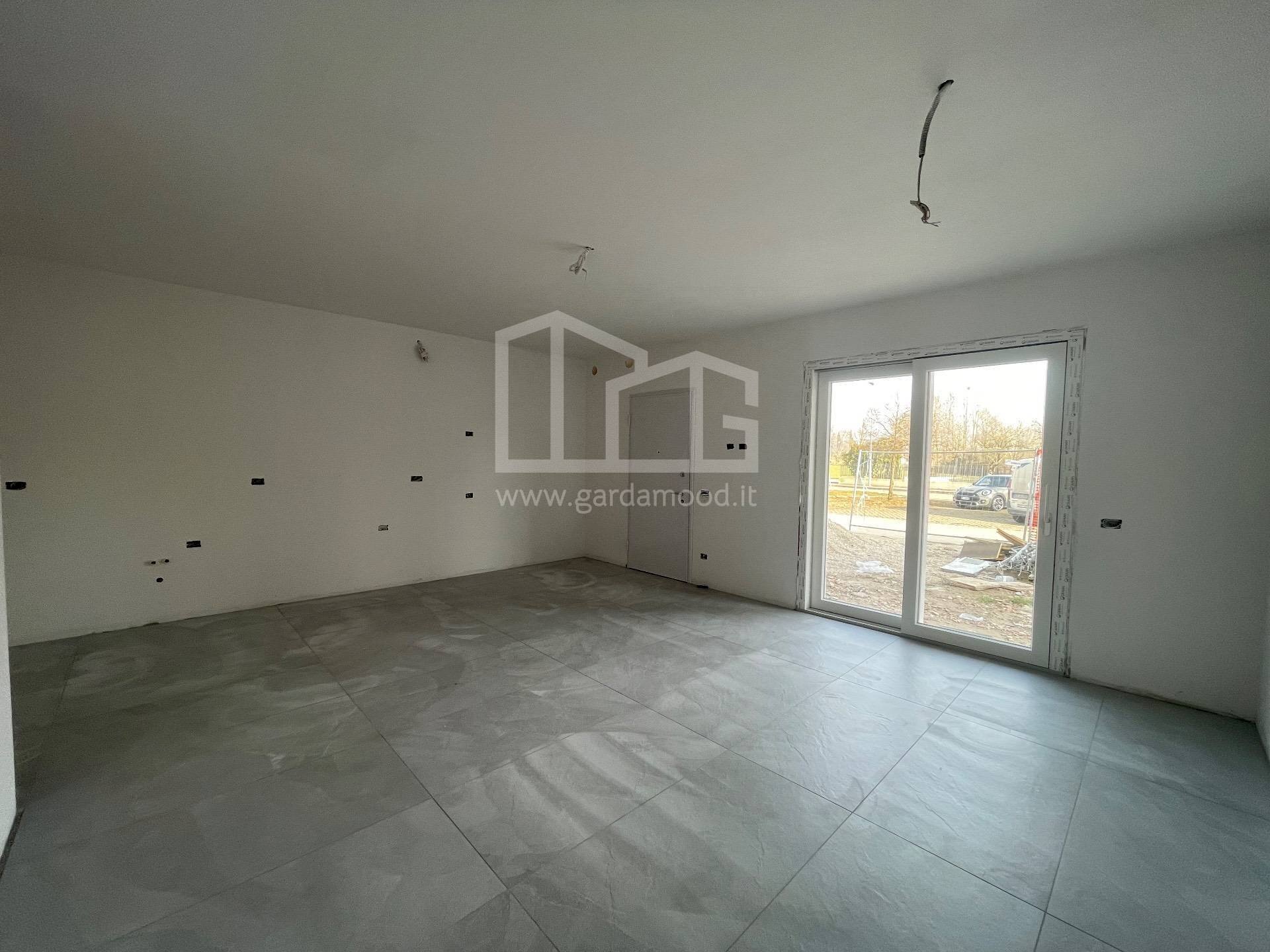 Foto 2 - Trilocale Via Oglio
 
1, Volta Mantovana - foto 2