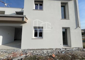 Foto 18 - Trilocale Via Oglio
 
1, Volta Mantovana - foto 18