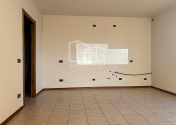 Foto 11 - Trilocale via San Tommaso
 
38, Gottolengo - foto 11