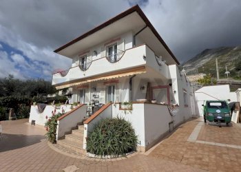 Casa all\'aperto - Villa via rotabile, Formia - foto 1