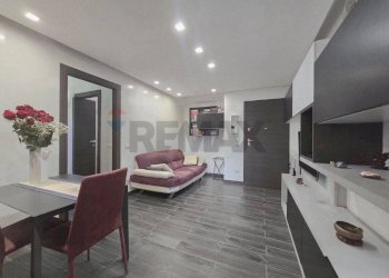 Sala da pranzo - Three-room apartment via aldo bibolini, Roma - photo 8