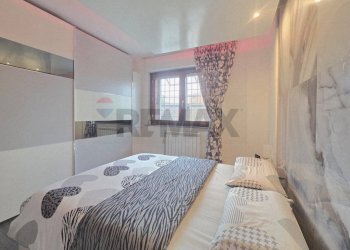 Camera / camera da letto - Three-room apartment via aldo bibolini, Roma - photo 17