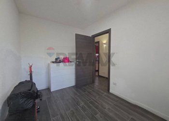 Camera / camera da letto - Three-room apartment via aldo bibolini, Roma - photo 26