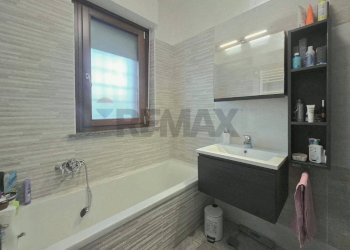 Bagno - Three-room apartment via aldo bibolini, Roma - photo 28