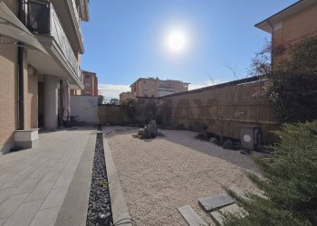 Terrazza - Three-room apartment via aldo bibolini, Roma - photo 36