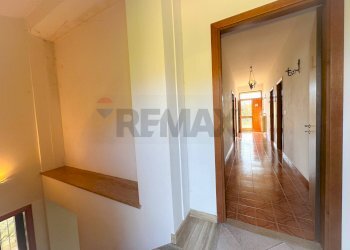 Hall / corridoio - Independent house Via Madonna delle Grotte
 
161, Rocchetta a Volturno - photo 18