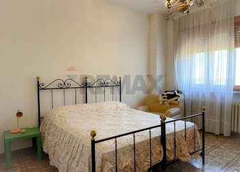 Camera / camera da letto - Independent house Via Madonna delle Grotte
 
161, Rocchetta a Volturno - photo 22