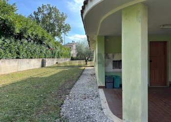 Giardino - Independent house Via Madonna delle Grotte
 
161, Rocchetta a Volturno - photo 36