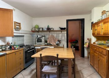 Cucina - Independent house Via Madonna delle Grotte
 
161, Rocchetta a Volturno - photo 76