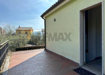 Terrazza - Independent house Via Madonna delle Grotte
 
161, Rocchetta a Volturno - photo 81