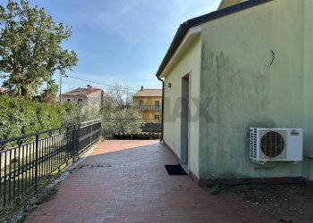 Terrazza - Independent house Via Madonna delle Grotte
 
161, Rocchetta a Volturno - photo 83