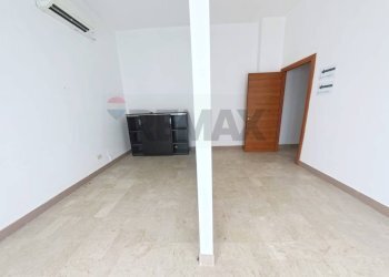 Stanza vuota - Office via Enna
 
11, Carini - photo 20