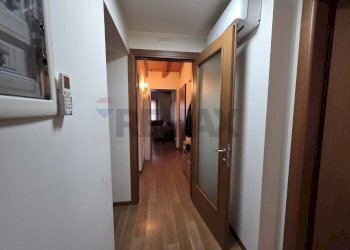 Hall / corridoio - Quadrilocale Via Cal Di Zoc
 
1, Valdobbiadene - foto 18