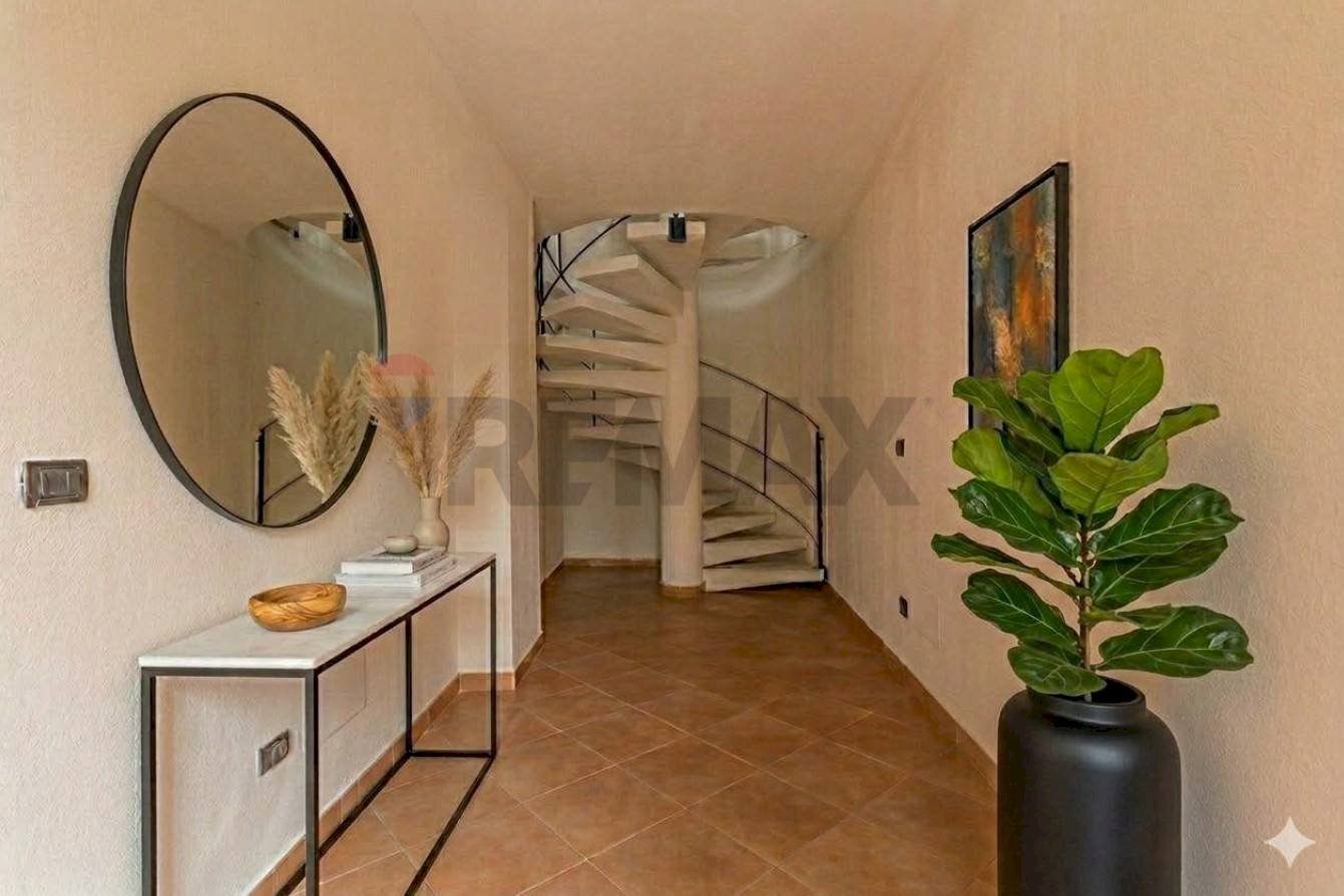 Hall / corridoio - Casa indipendente Via Cavour
190, Cislago - foto 2