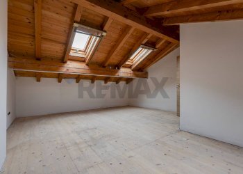 Stanza vuota - Casa indipendente Via Cavour
 
190, Cislago - foto 9