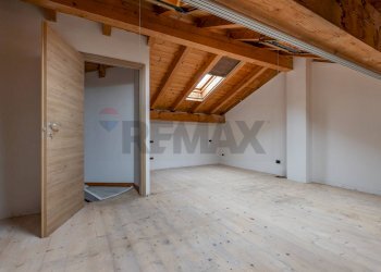 Stanza vuota - Casa indipendente Via Cavour
 
190, Cislago - foto 11