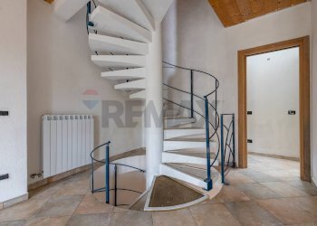 Scale - Casa indipendente Via Cavour
 
190, Cislago - foto 12