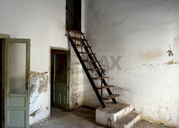 Scale - Casa indipendente via Alloro
 
19, Santa Croce Camerina - foto 2