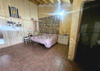 Camera / camera da letto - Rustico s.s. 514 rg-ct
 
km 8, 400, Chiaramonte Gulfi - foto 5