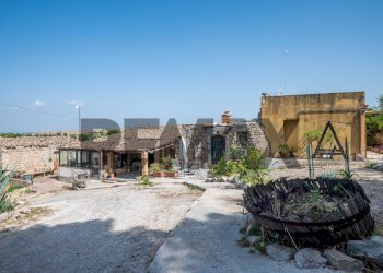 Casa all\'aperto - Rustico s.s. 514 rg-ct
 
km 8, 400, Chiaramonte Gulfi - foto 51
