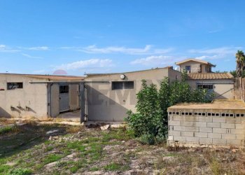 Casa all\'aperto - Terreno agricolo località berdia vecchia
 
snc, Vittoria - foto 1