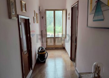 Hall / corridoio - Casa indipendente Contrada Mortilla/Quaglio
 
123, Chiaramonte Gulfi - foto 10