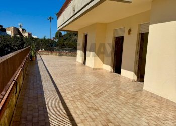 Terrazza - Appartamento Viale Italia
 
4R, Alcamo - foto 1