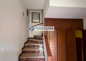 Ingresso e scale - Casa semi indipendente via mordure, Seravezza - foto 11