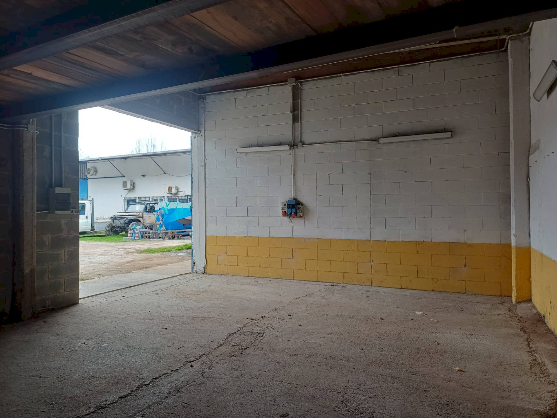 Foto 3 - Attività Commerciale via statale abetone
 
-, San Giuliano Terme - foto 3