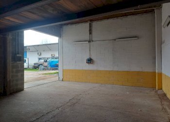 Foto 3 - Attività Commerciale via statale abetone
 
-, San Giuliano Terme - foto 3