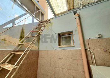 Scale - Independent house San Vito dei Normanni - photo 18