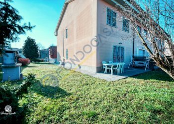 Foto 1 - Villa VIA REDIPUGLIA
 
47, Varedo - foto 1