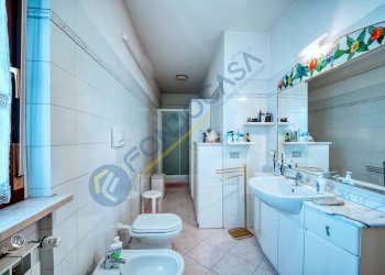 Foto 11 - Villa VIA REDIPUGLIA
 
47, Varedo - foto 11