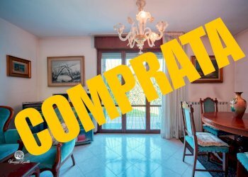 Foto 1 - Villa VIA REDIPUGLIA
 
47, Varedo - foto 1