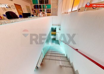 Scale - Shed del progresso
 
3, Pieve Emanuele - photo 46