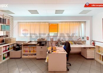 Ufficio - Shed del progresso
 
3, Pieve Emanuele - photo 52