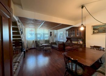 Sala da pranzo - Semi-detached Villa Località Campitello, San Massimo - photo 10