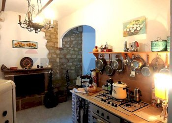 Cucina - Casa indipendente Via Adriatica
 
12, San Felice del Molise - foto 3
