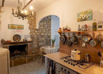 Cucina - Casa indipendente Via Adriatica
 
12, San Felice del Molise - foto 1