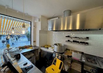 Foto 5 - Shop Piazzale Stazione Porta Genova, Milano - photo 5