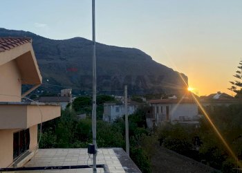 Vista delle montagne - Villa a Schiera Carini - foto 62