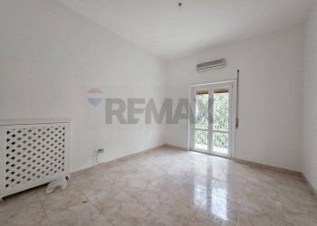 Stanza vuota - Quadrilocale Via Calabria
 
3/C, Cosenza - foto 3