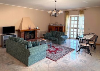 Sala da pranzo - Casa indipendente C/da Valli
 
snc, Cerisano - foto 12