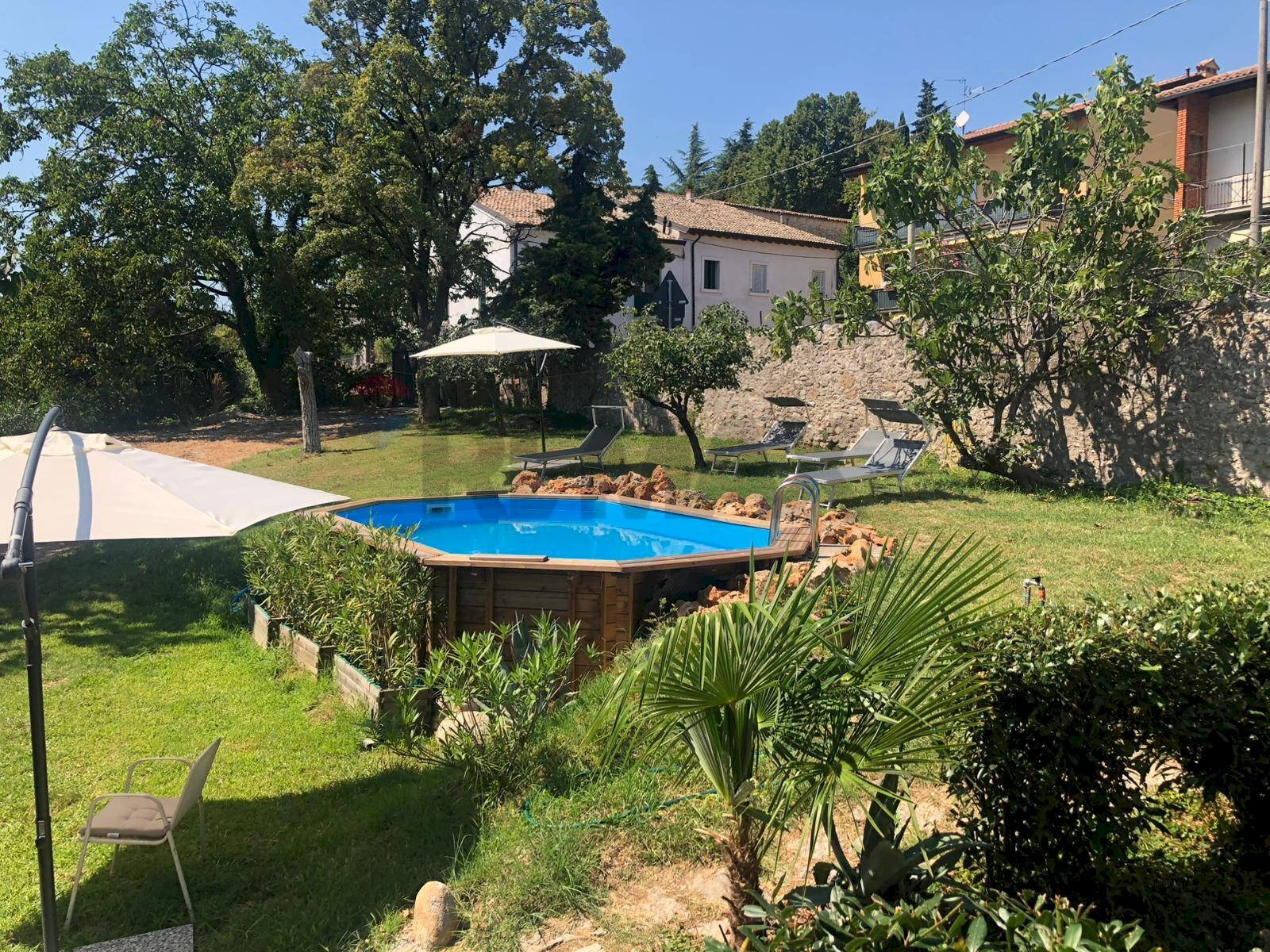 Piscina - Trilocale Caprino Veronese - foto 1