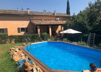 Piscina - Trilocale Caprino Veronese - foto 14