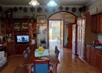 Foto 4 - Four-room apartment Via Nocelle
 
12, Pagani - photo 4